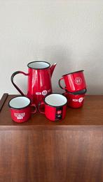 Verzamelaar DE kan en kopjes, Ophalen