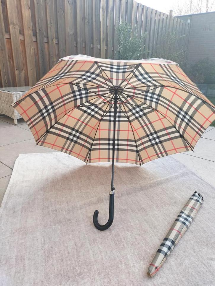 Burberry paraplu, Sieraden, Tassen en Uiterlijk, Paraplu's, Nieuw, Zwart, Ophalen