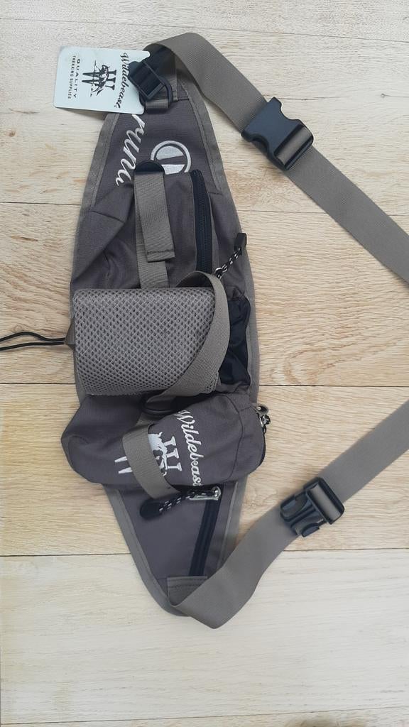 Veelzijdige Wildebeast Heuptas / Sling Bag - Grijs, Overige merken, Minder dan 30 cm, Nieuw, Ophalen of Verzenden