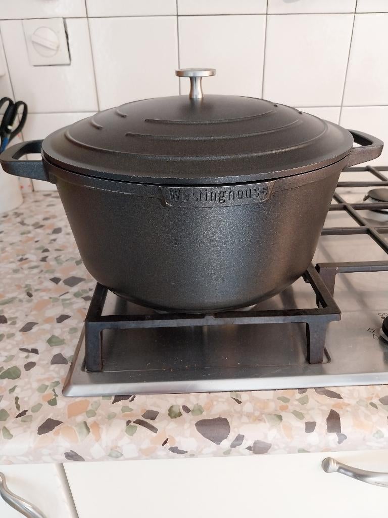 westinghouse braadpan zwart, lichtgewicht, 28 cm diam. 6.7 l, Huis en Inrichting, Keuken | Potten en Pannen, Gebruikt, Koekenpan of Braadpan
