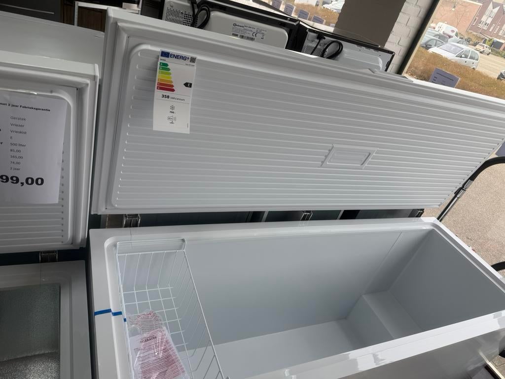 Vrieskist 700 loter 188 breed 95 hoog 74 diep nieuw, Witgoed en Apparatuur, Vriezers en Diepvrieskisten, Geratek, Vrieskist, Geratek