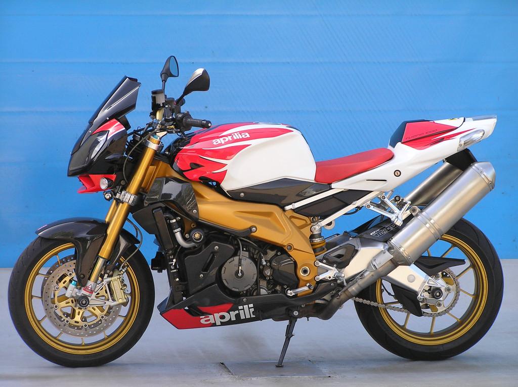 Aprilia TUONO R FACTORY (bj 2008), Info@aprilis.nl, Bedrijf, -, - 1-
-  -, NL