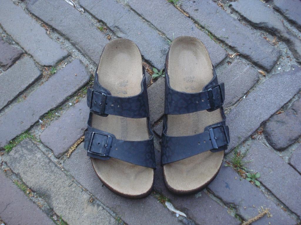 BIRKENSTOCK ARIZONA ZWART 36 NU GRATIS VERZENDING PER POST