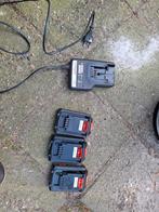 Black & Decker 18V acculader 3 accu's li-ion powerconnect, Ophalen of Verzenden