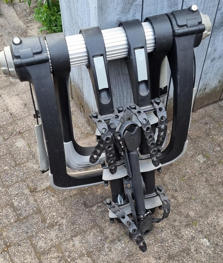 Fietsrek Thule achterklep, Auto diversen, Fietsendragers, Ophalen, 3 fietsen of meer, Gebruikt, Achterklepdrager