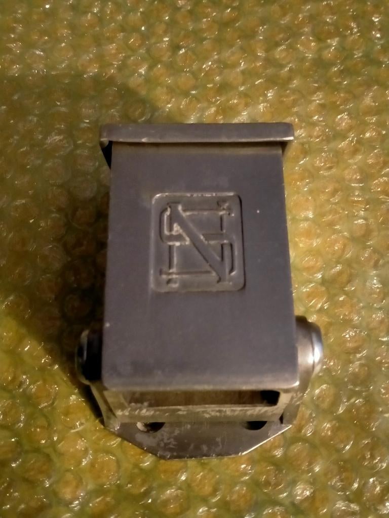 Oude asbak uit een NS 317 trein., Ophalen of Verzenden, Gebruikt, Trein, Overige typen