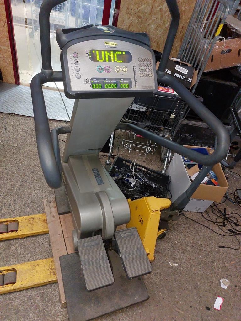 Technogym step 600 XT pro, Ophalen, Stepbank