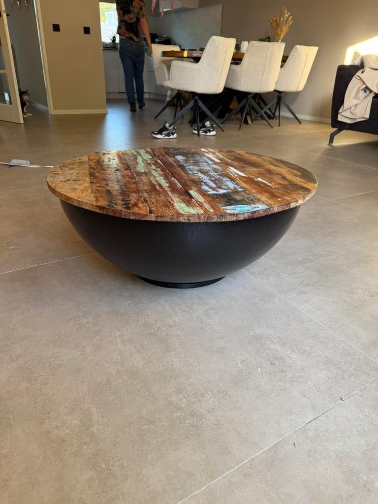 Salontafel met uniek houten blad, diameter 80cm, hoogte 33cm, Huis en Inrichting, Tafels | Salontafels, Ophalen, Gebruikt, Rond