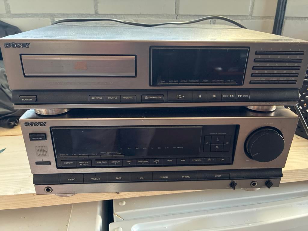 Sony Compact Disc Speler CDP-M42 met Geïntegreerde Versterke, Ophalen of Verzenden, Gebruikt, Sony