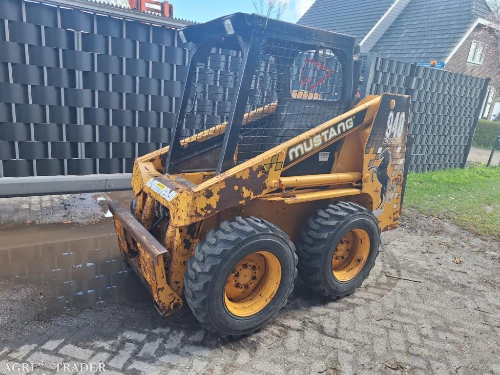 Schranklader Mustang 940 bobcat shovel gehlmax, -, Niet opgegeven, Ophalen of Verzenden, Niet opgegeven