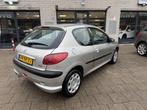 Peugeot 206 1.1 X-line Nieuwe apk Weinig KM NAP (bj 2004), Auto's, Peugeot, Elektrische ramen, Gebruikt, 31 €/maand, 4 cilinders