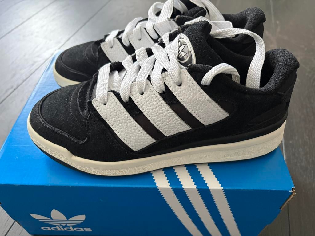 Adidas forum2000, maat 40, Ophalen, Zwart, Sneakers of Gympen, Zo goed als nieuw