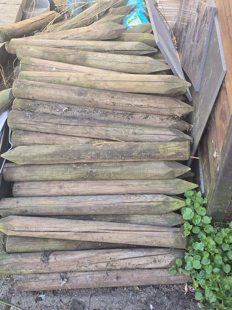 Houten paaltjes voor tuin of afrastering, Ophalen of Verzenden, Gebruikt, 180 tot 250 cm, Palen