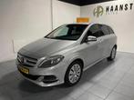 Mercedes-Benz B-Klasse 250 e Lease Edition 28 k € 9.950,00, Auto's, Mercedes-Benz, Stof, Gebruikt, 180 min, Origineel Nederlands