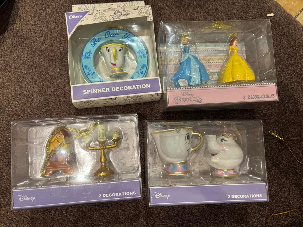 Disney kerst ornamenten, Ophalen of Verzenden, Assepoester of Belle, Zo goed als nieuw, Beeldje of Figuurtje