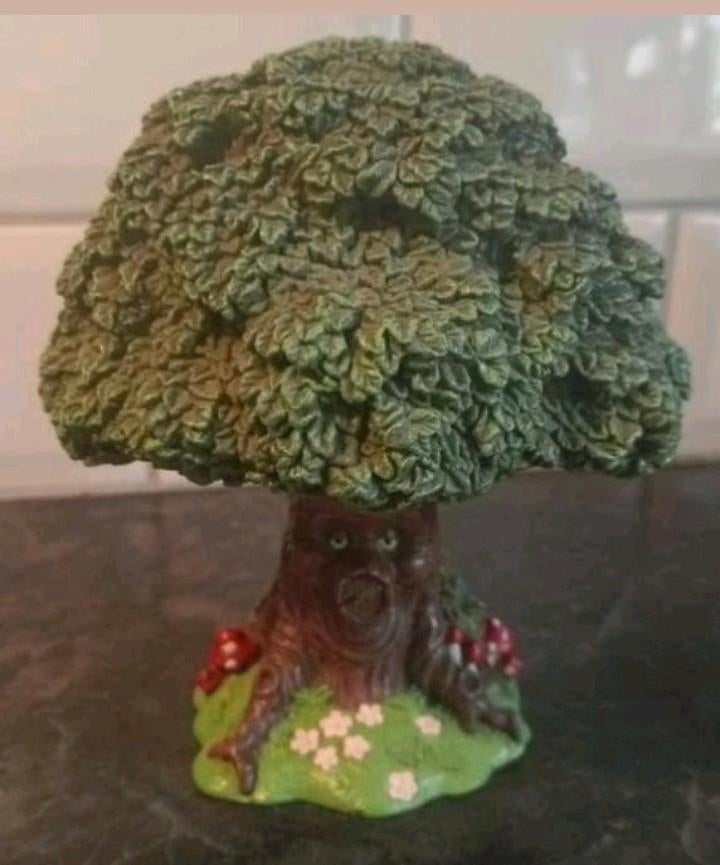 Efteling sprookjes boom (geen spaarpot) 15cm, Ophalen, Zo goed als nieuw, Beeldje of Poppetje