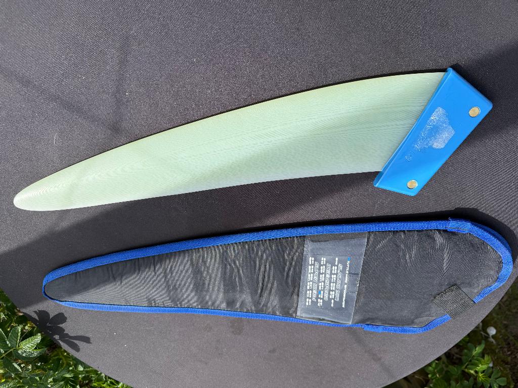 Select Rhino pro 46cm vin & Tribal Weed Speed 41cm vin, Watersport en Boten, Windsurfen, Ophalen, Met draagtas, 7 m² of meer, Overige typen