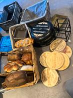 Buffet decoratie: nep kazen, broden, broodmanden, opzetstukk, Ophalen of Verzenden, Gebruikt