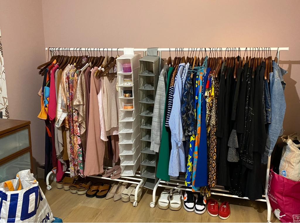 Kleding rek Rigga van Ikea, Ophalen, Zo goed als nieuw