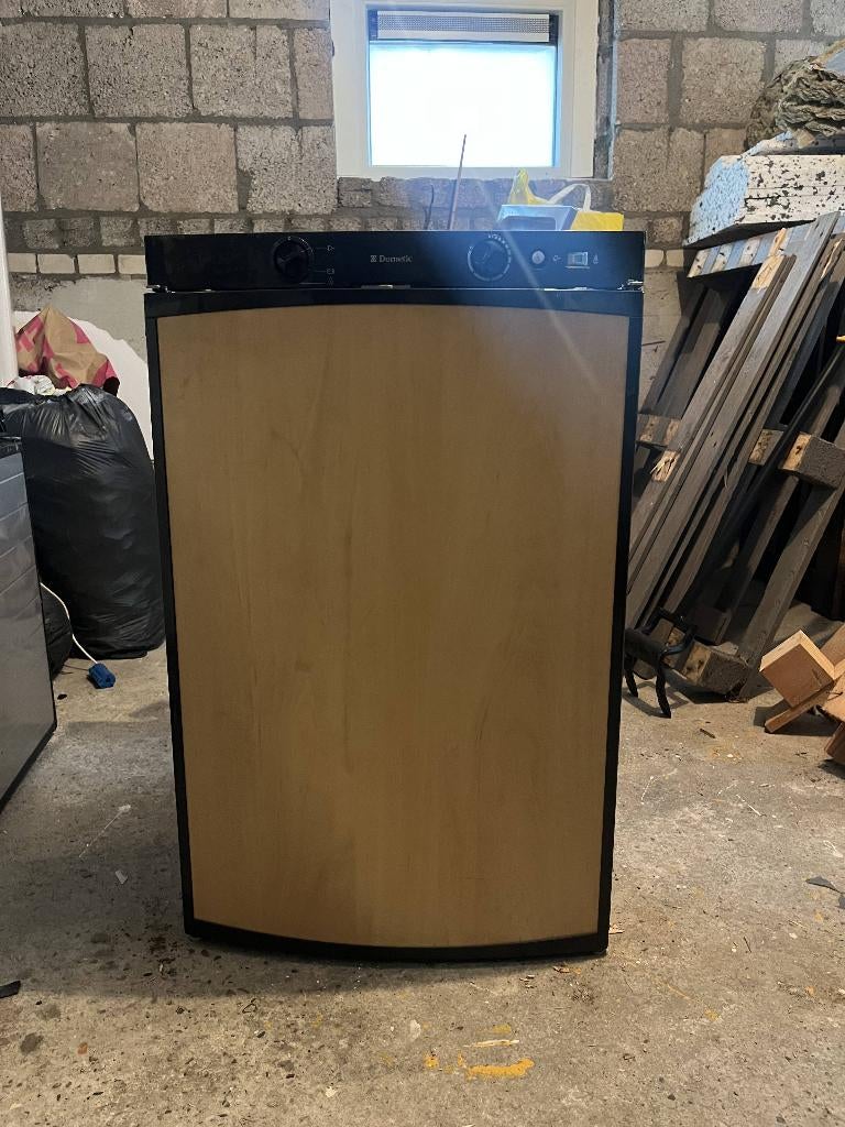 Dometic C40/110 absorptie koelkast camper/caravan 85 liter, Caravans en Kamperen, Ophalen of Verzenden, Gebruikt