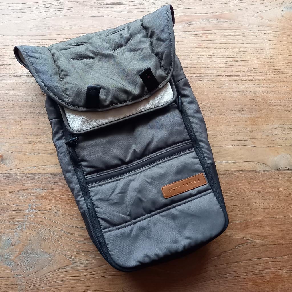 Warme Mutsy Urban Nomad Voetenzak, Ophalen, Zo goed als nieuw
