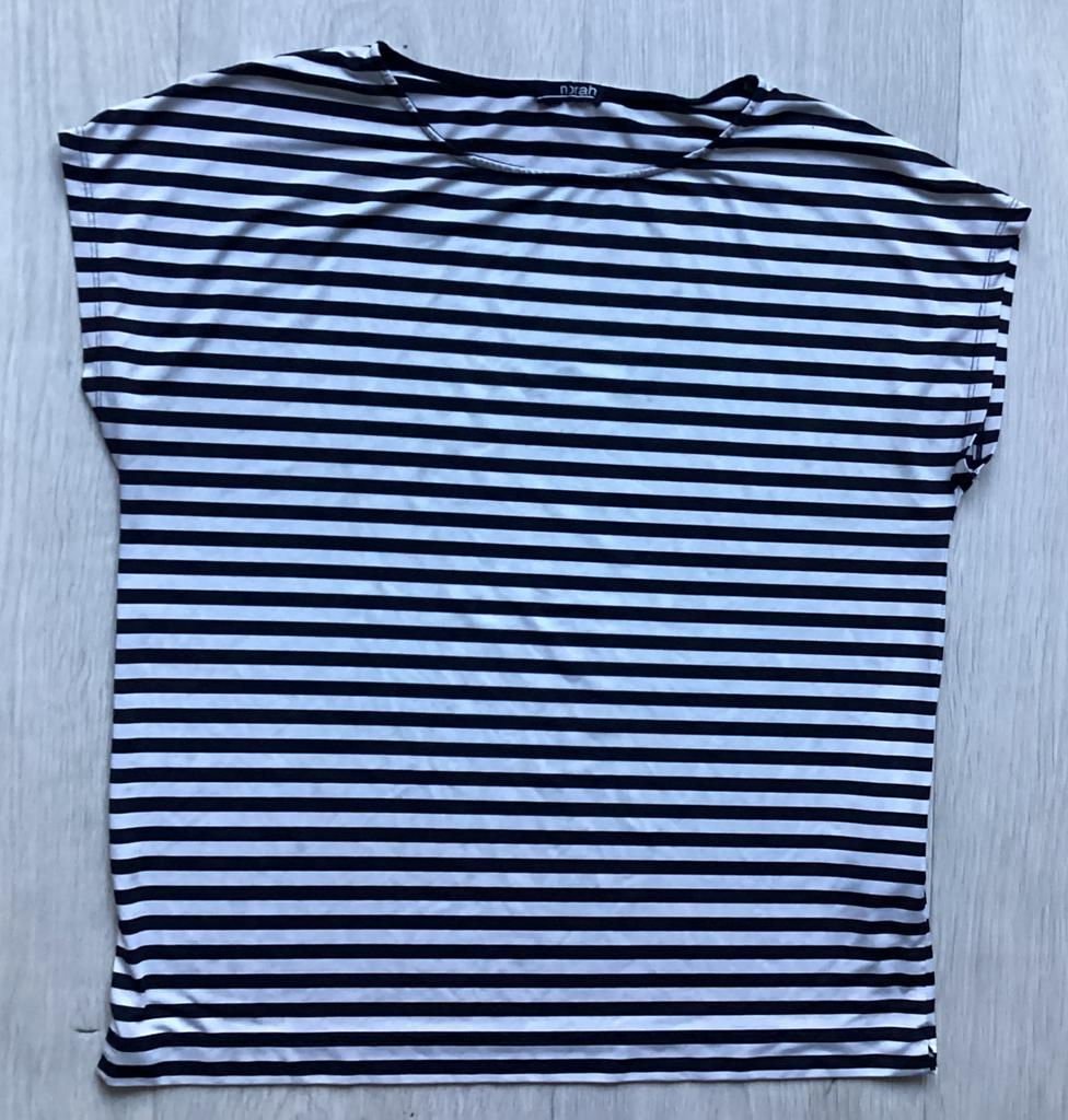 top shirtje zwart/Wit gestreept maat 44 van Norah, Kleding | Dames, Tops, Zwart, Maat 42/44 (L), Ophalen of Verzenden, Norah