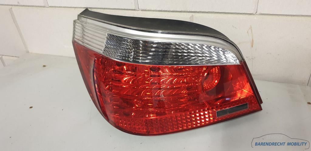 Achterlicht BMW 5 serie E60 pre facelift 7165737 links bestu, Petuelring 130
80788  Munich, DE, Gebruikt, Info@bmw.de, Ophalen of Verzenden