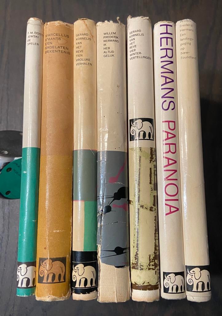 7x vintage Witte Olifanten 60-er jaren, Boeken, Ophalen of Verzenden, Gelezen, Nederland