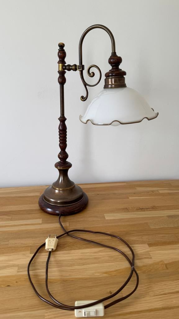 Antieke tafellamp met LED-lamp, 50cm hoog, Antiek en Kunst, Antiek | Lampen, Ophalen