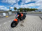 KTM Duke 890 - 2025 - Quickshifter,KTM powerparts, Akrapovic, Motoren, Motoren | KTM, 2 cilinders, Motorrijbewijs A, Gebruikt