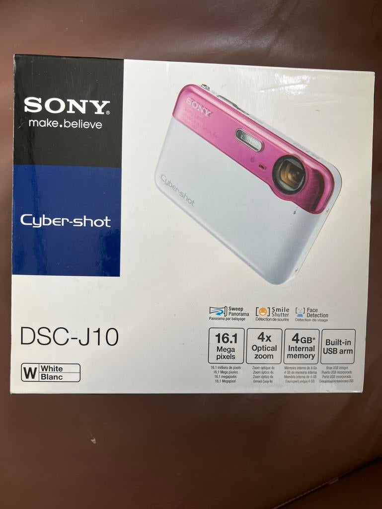 Nieuwe SONY Cyber-shot DSC-J10 16.1MP 4x Optische zoom 4GB, Ophalen of Verzenden, Nieuw, Overige Merken, 8 keer of meer