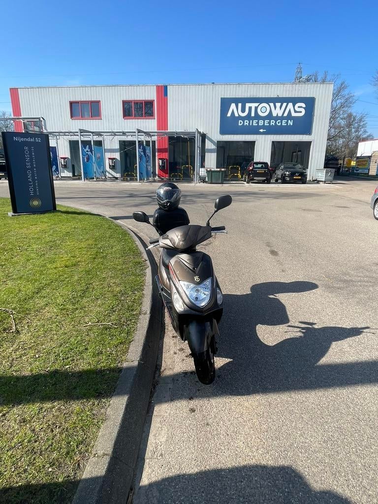 Btc city, Overige merken, Ophalen of Verzenden, Zo goed als nieuw, Benzine