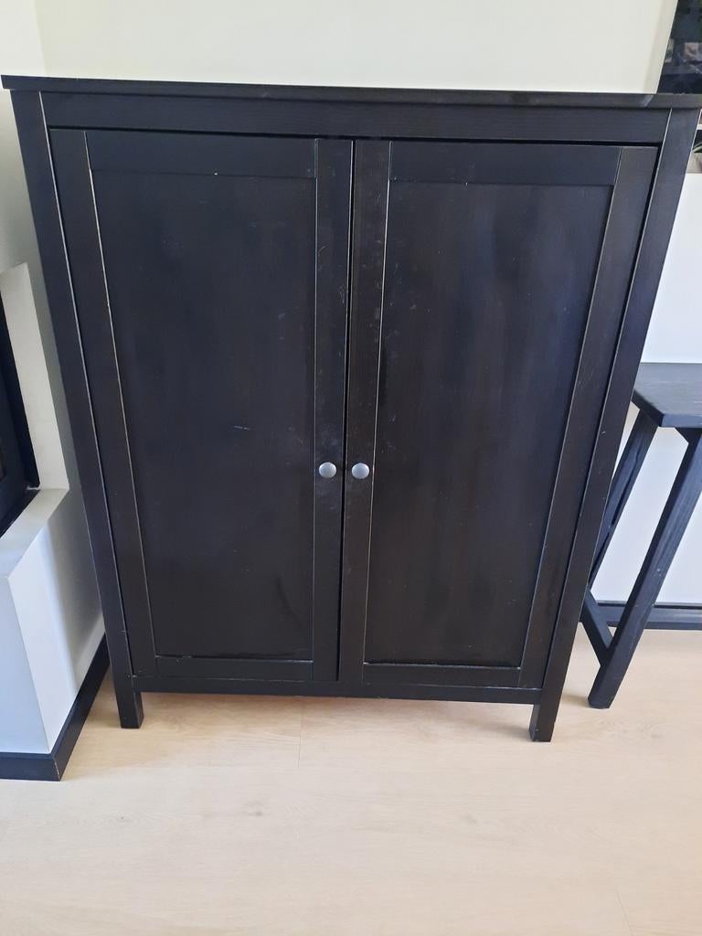 IKEA Hemnes kast zwartbruin, 99x37x130cm, Huis en Inrichting, Kasten | Kledingkasten, Ophalen, 100 tot 150 cm, 50 tot 100 cm, Ikea