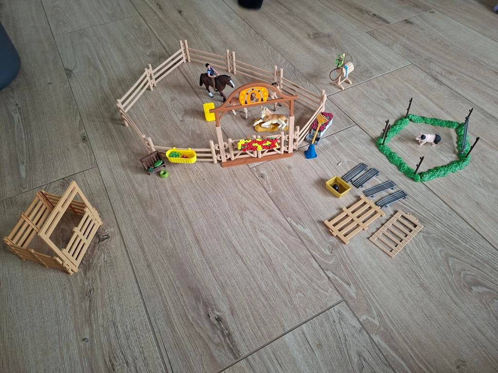 Schleich pony, veulens, varken, ranch hekken, accesoires, Ophalen of Verzenden, Zo goed als nieuw, Overige merken