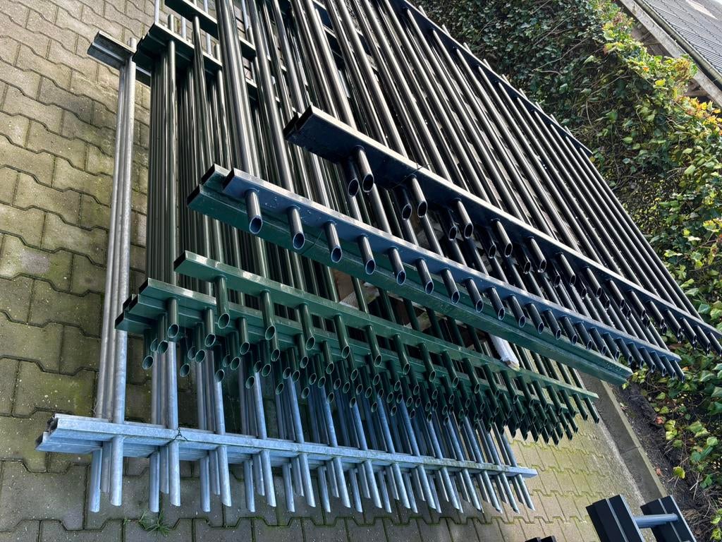 Partij Spijlenvakken/Hekwerk, Tuin en Terras, Tuinhekken en Hekwerk, Ophalen, Spijlenhekwerk, S, S