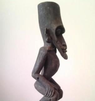 Dayak Statue_ Borneo Art_ Kalimantan_ Maleisië_ Indonesië, Ophalen of Verzenden