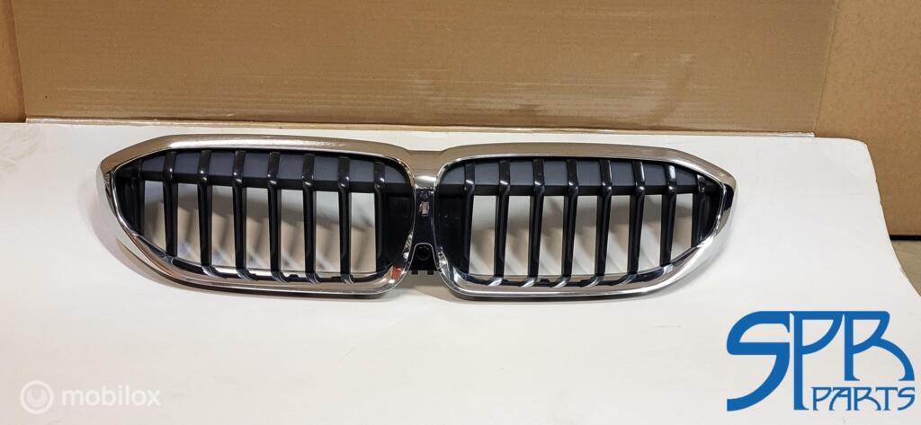 Grille BMW 3-serie G20 G21 GRILL NIEREN CHROOM CAMERA OPTIE, Gebruikt, Ophalen of Verzenden, BMW, BMW