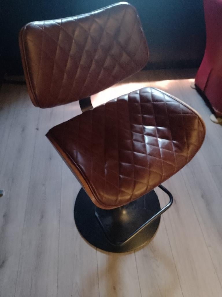 Leer stoel, Huis en Inrichting, Fauteuils, Ophalen, Gebruikt, Metaal, hout, leer, 50 tot 75 cm