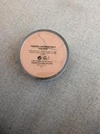 Loye mineral foundation 4 golden, Ophalen of Verzenden, Zo goed als nieuw, Gehele gezicht, Make-up