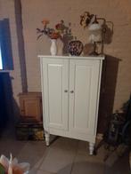 Witte Brocante Meidenkast met Gedraaide Poten, Ophalen, 100 tot 150 cm, 50 tot 100 cm, 25 tot 50 cm