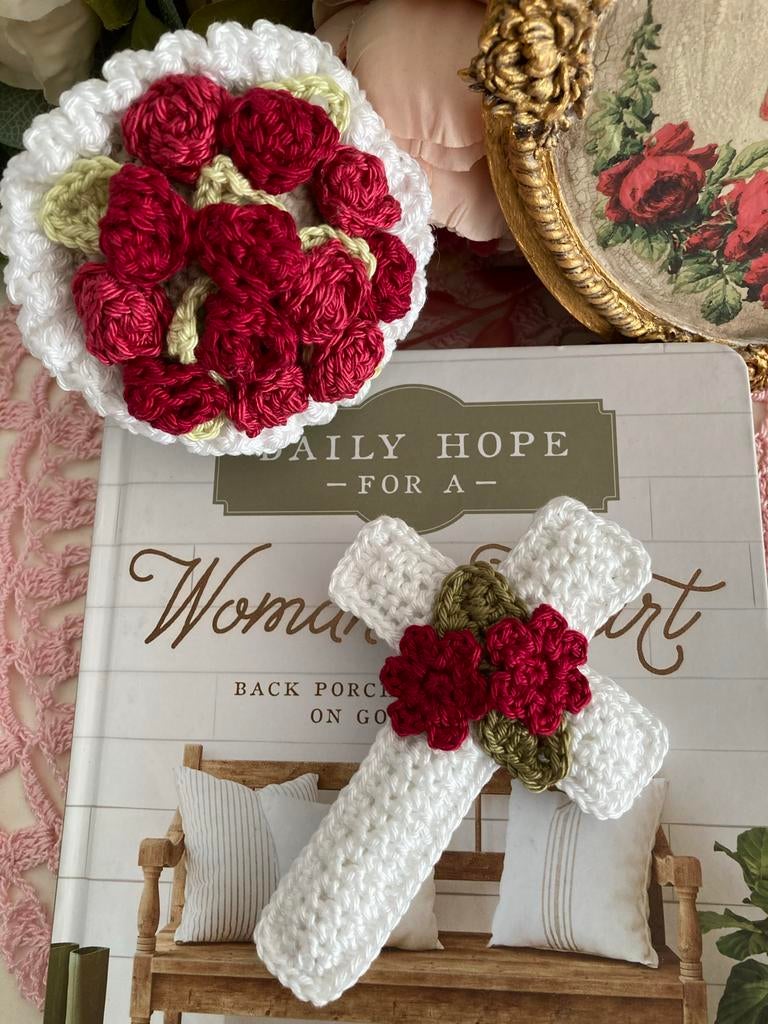 Uniek Gehaakt Decoratie Kruisje - Handgemaakt Cadeau, Ophalen of Verzenden, Nieuw, Haken, Overige typen