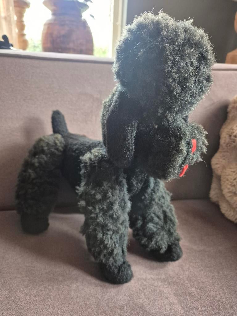 Steiff Poedel - Zwart, kan zitten, staan en liggen, Ophalen of Verzenden, Zo goed als nieuw