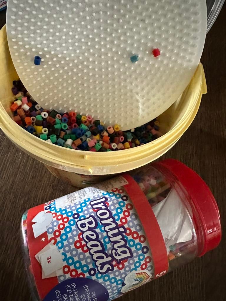 strijkkralen set, Kinderen en Baby's, Speelgoed | Educatief en Creatief, Ophalen of Verzenden, Zo goed als nieuw