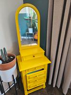 Opvallend Geel Kastje met Spiegel - Gebruikt, Ophalen, Minder dan 50 cm, Gebruikt, 5 laden of meer