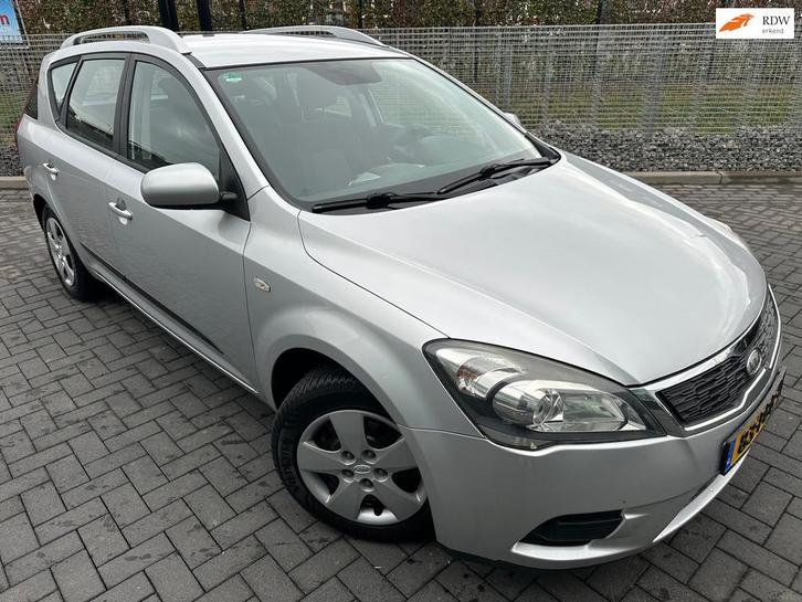 Kia Cee'd 1.4 CVVT X-tra / Navi / Airco / NAP / Carplay, Auto's, Kia, Bedrijf, Te koop, (Pro) Cee d, ABS, Airbags, Airconditioning