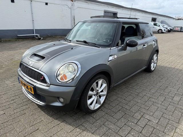 Mini Mini 1.6 Cooper S APK 12-03-2027 Incl Gr beurt, Voorwielaandrijving, Gebruikt, 4 cilinders, 4 stoelen