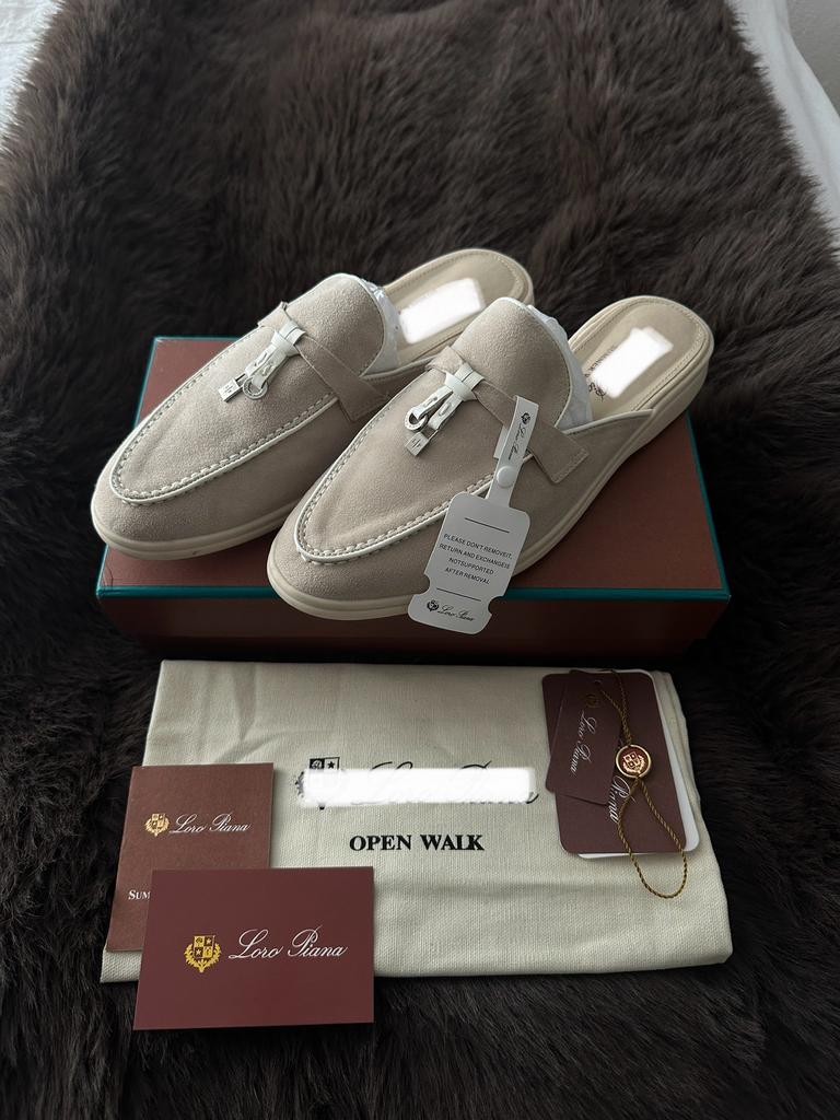 Loro Piana loafers, Ophalen of Verzenden, Zo goed als nieuw, Jongetje of Meisje, Schoentjes