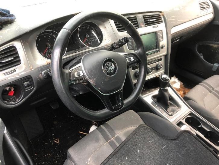 Complete airbagset Volkswagen Golf VII Hatchback 2015, Auto-onderdelen, Dashboard en Schakelaars, Volkswagen, Gebruikt, Ophalen of Verzenden