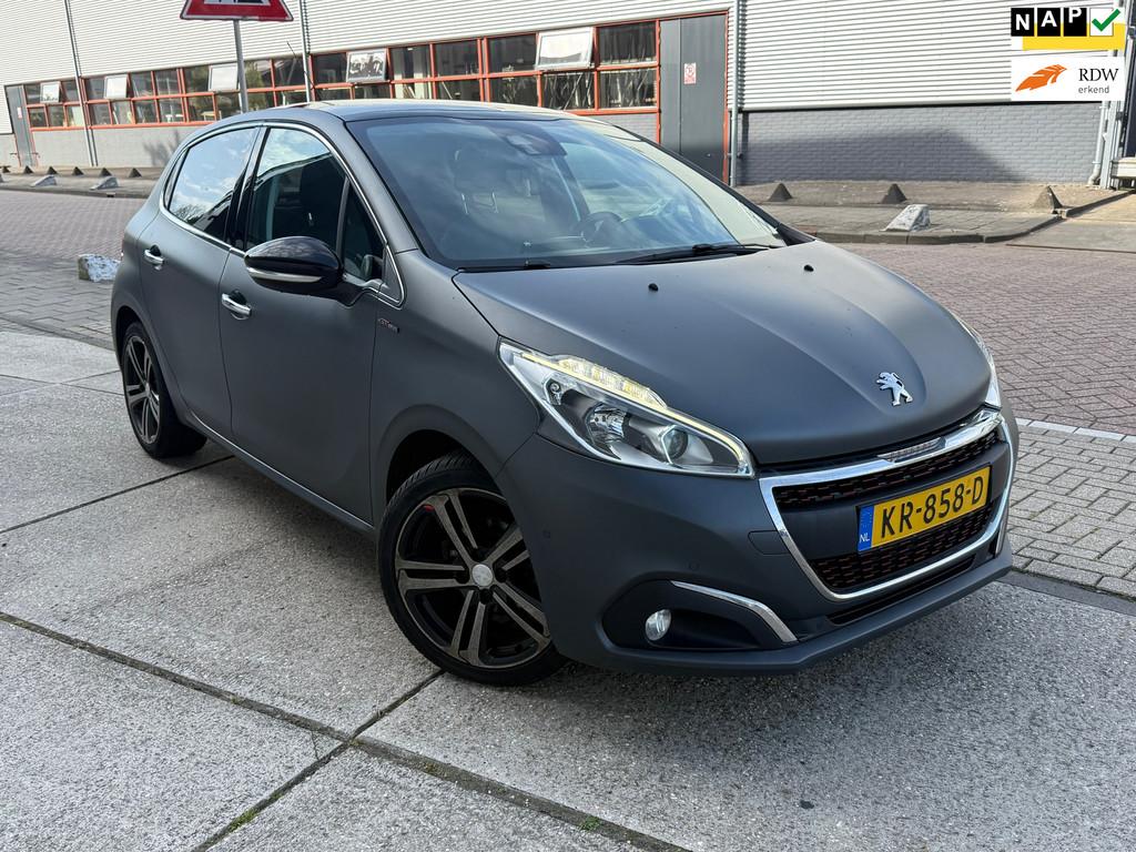 Peugeot 208 1.2 PureTech GT-line GLAS DAK PDC 5 DR CLIMA NEW, Auto's, Peugeot, Voorwielaandrijving, Euro 6, Origineel Nederlands