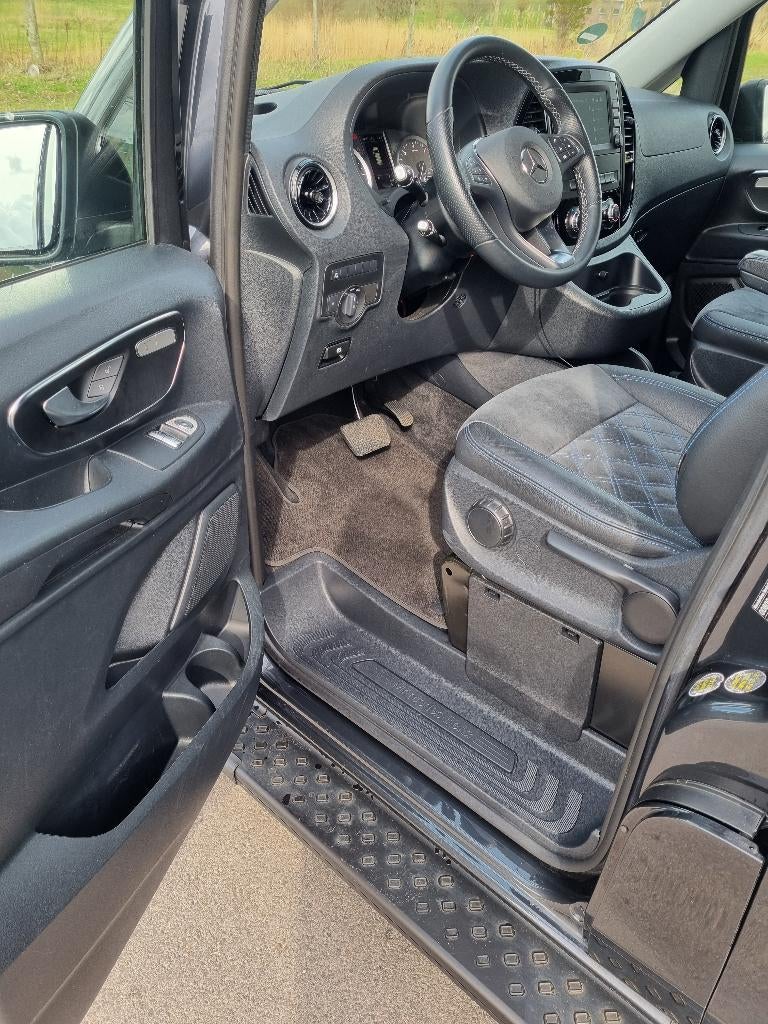 Mercedes-Benz Vito 2022 Grijs, Achterwielaandrijving, 163 pk, Mercedes-Benz, Diesel